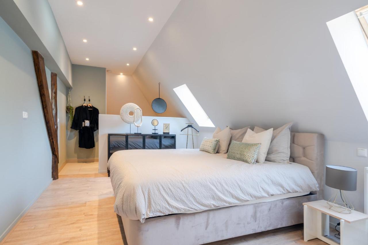 99 Lifestyle Suite Zwaag Esterno foto